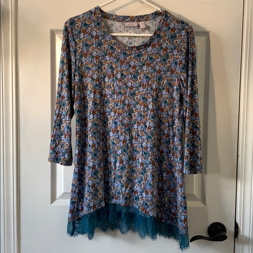 Super soft long sleeve blouse with lace detail